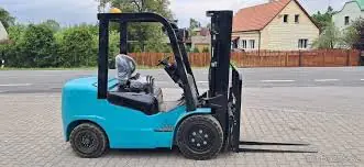 Vysokozdvižný vozík HELI VD 30